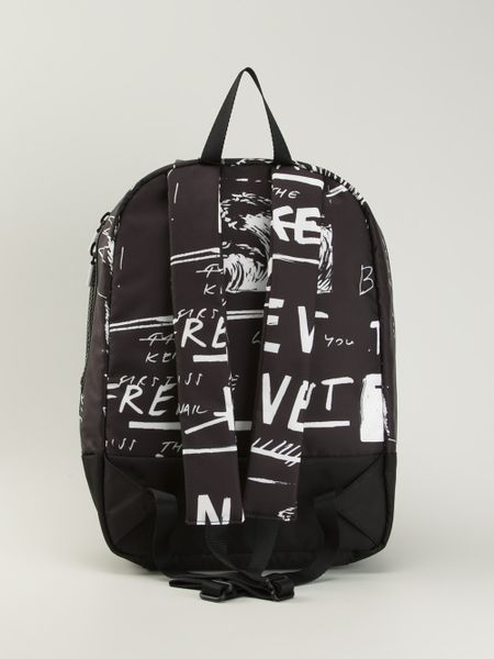 Personalized backpacks picture