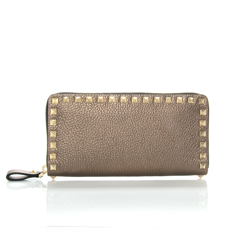 Valentino Rockstud Metallic Zip Around Wallet in Metallic | Lyst