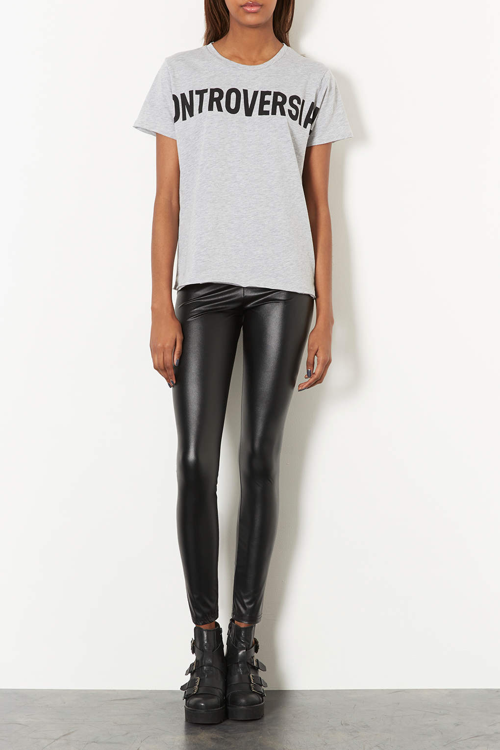 Lyst - Topshop Petite Textured Wetlook Leggings in Black