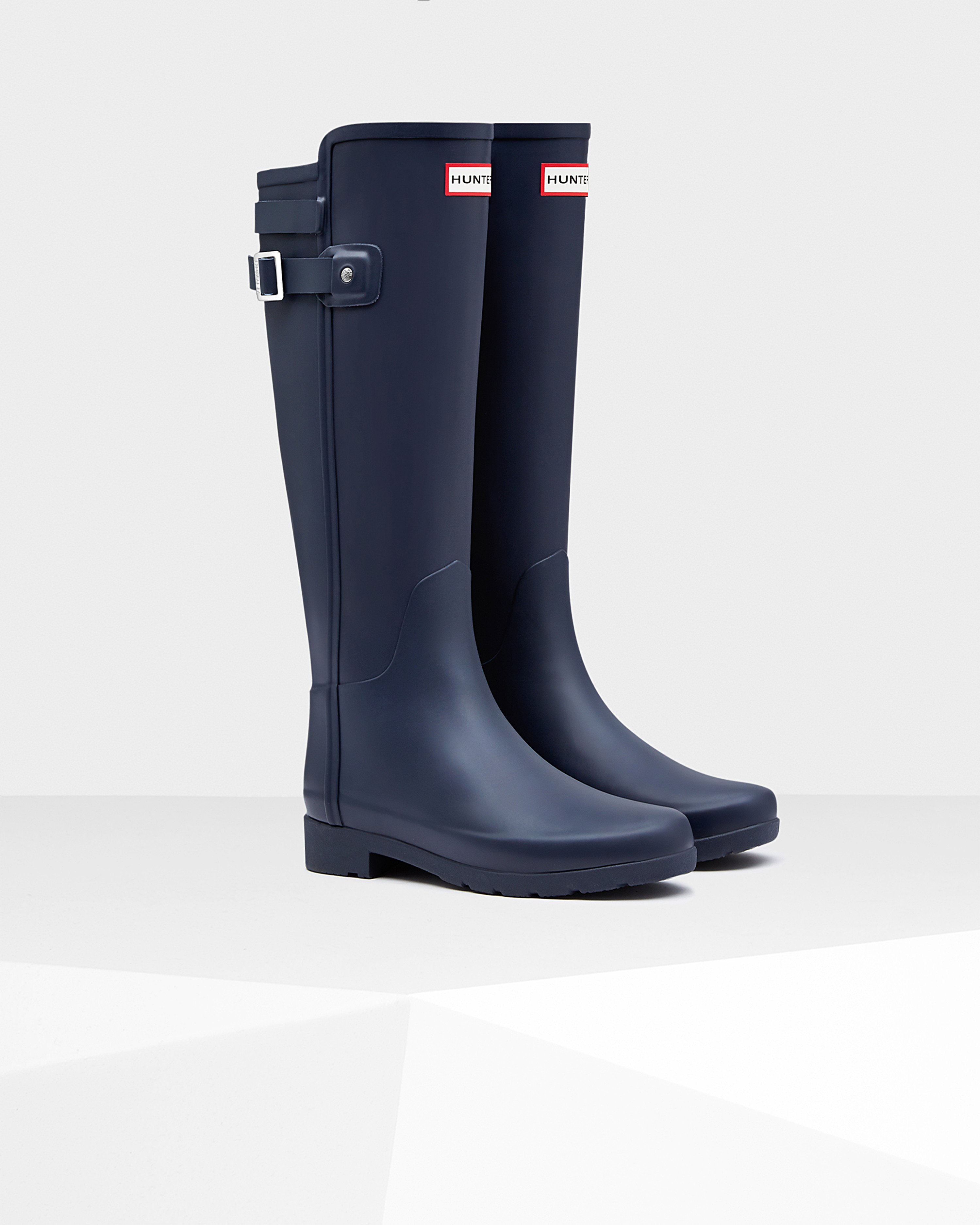 Hunter 'original Refined' Chelsea Rain Boot in Black | Lyst