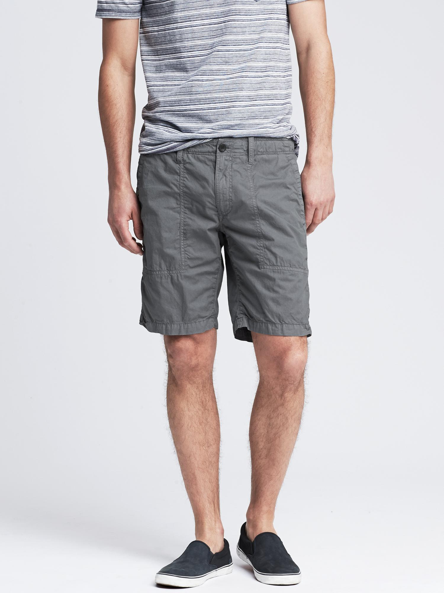 Banana republic Aiden Slim Garment-dye Utility Short in Gray for Men ...