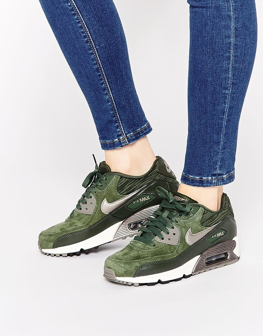 Baskets basses Nike Air Max 90 iD Baskets basses Nike Air Max 90 iD