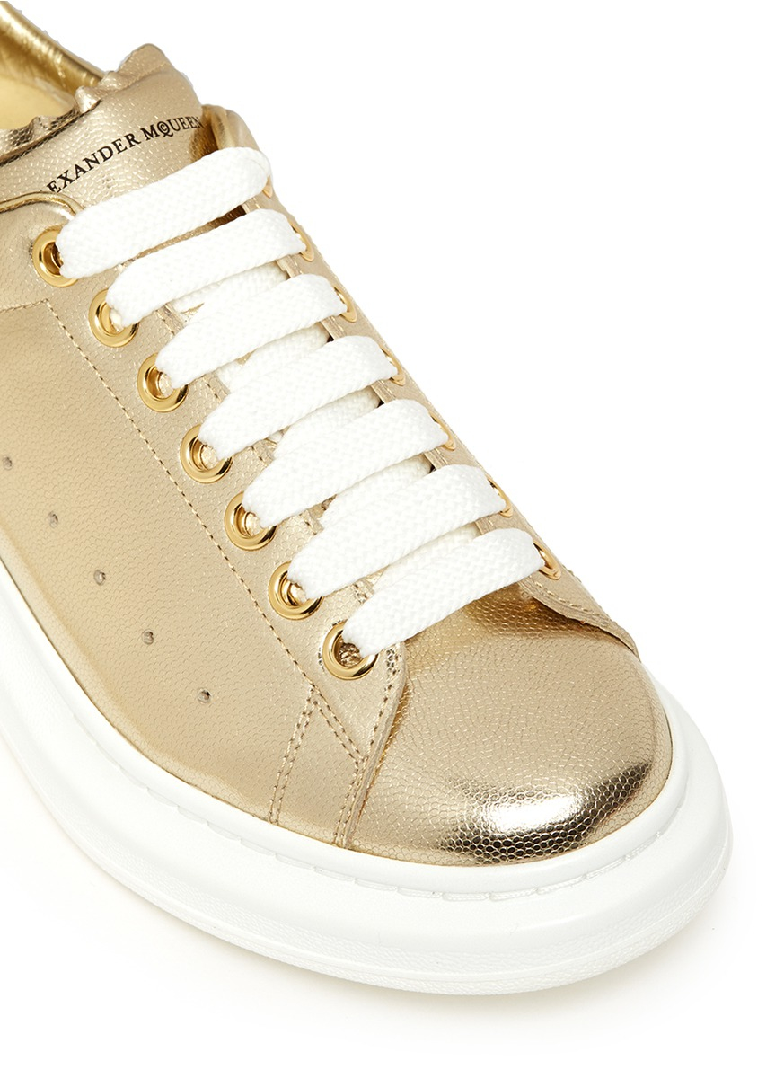 Lyst Alexander Mcqueen Chunky Outsole Metallic Leather Sneakers In Natural 4857