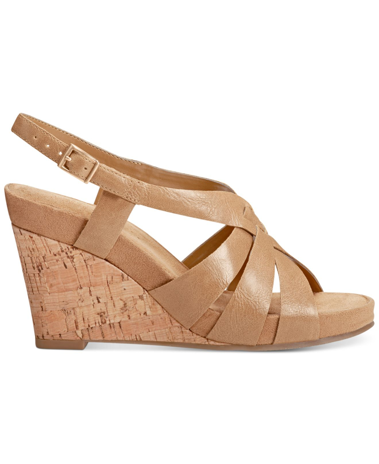 aerosoles plush wedge sandals