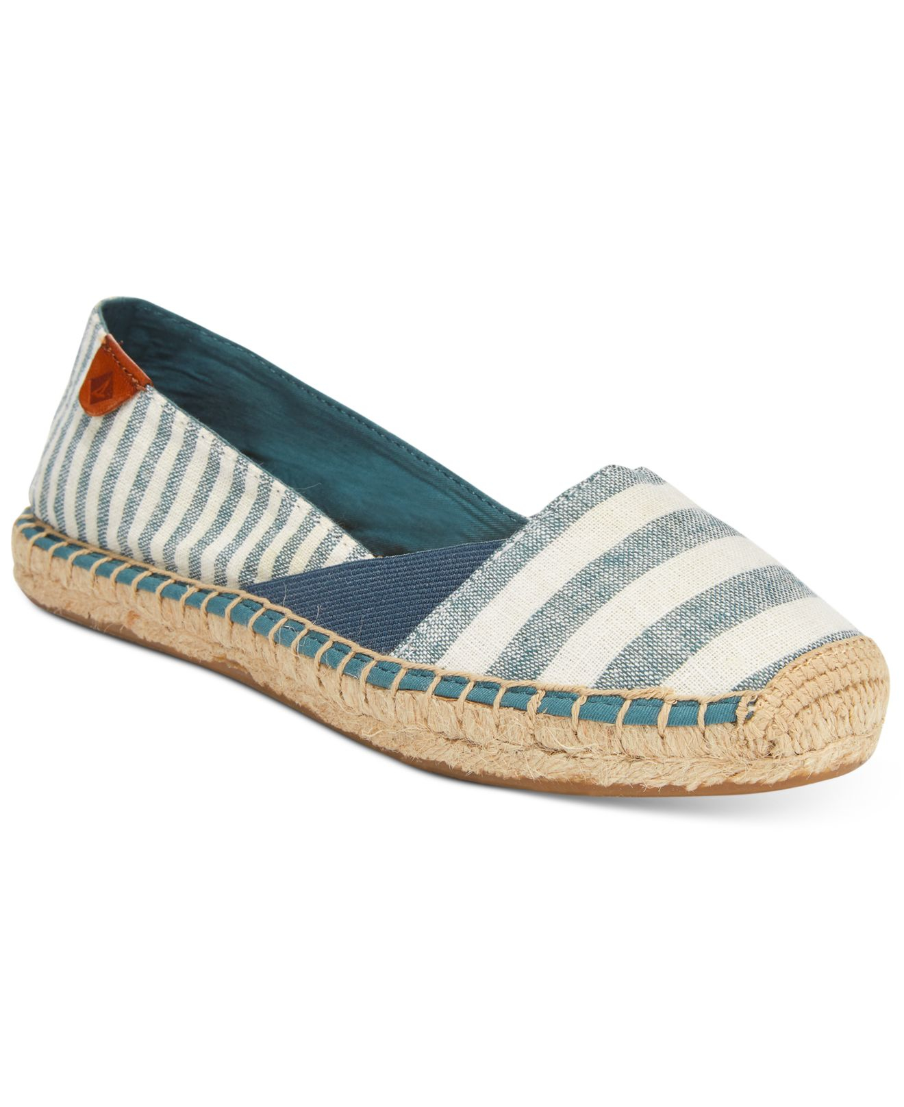 sperry pointed toe flats
