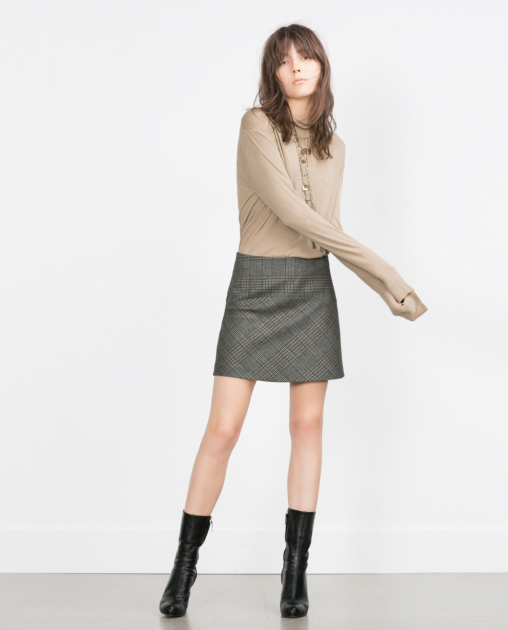 Zara Mini A-line Check Skirt in Gray | Lyst