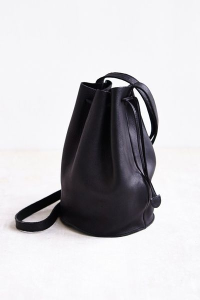 Urban Outfitters Baggu Leather Drawstring Bucket Bag in Black | Lyst