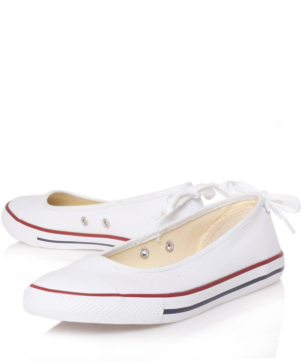 converse white pumps size 6