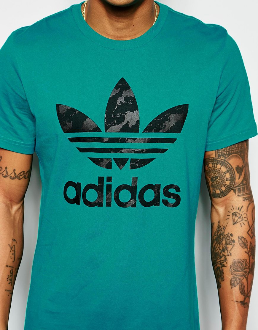 Adidas originals T-shirt With Trefoil Logo Aj6910 - Green in Green for ...