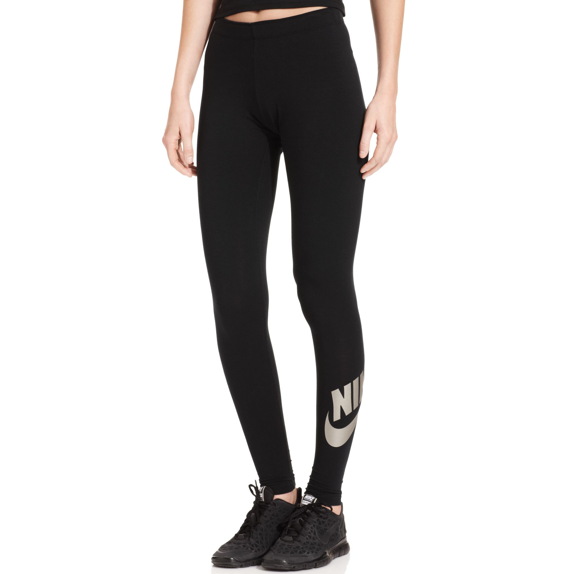 nike women's graphic leggings