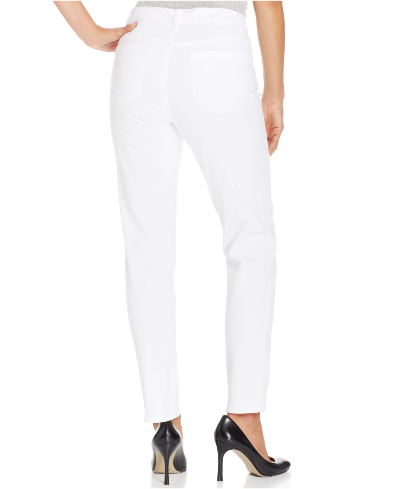Jones new york Signature Skinny Jeans in White | Lyst