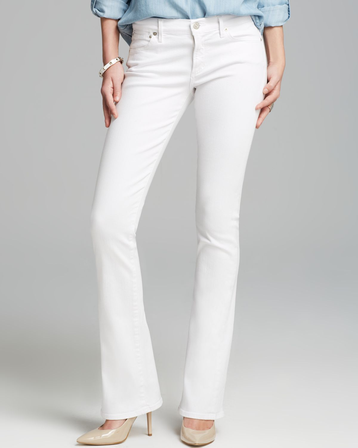 white trouser jeans