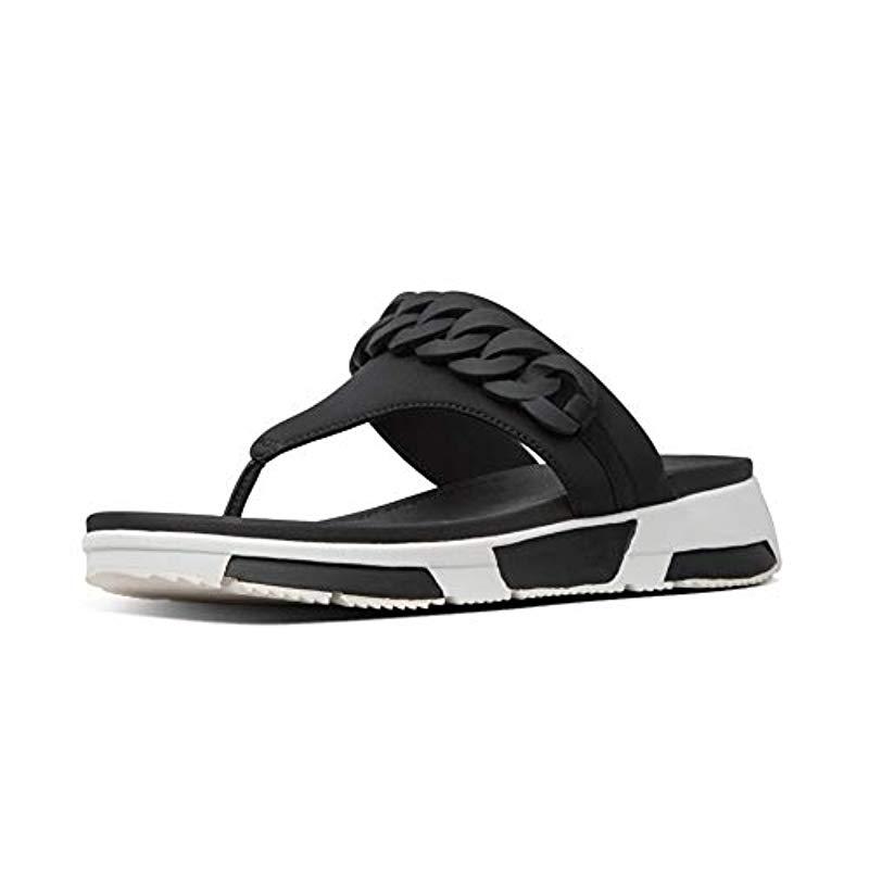 black strappy thong sandals