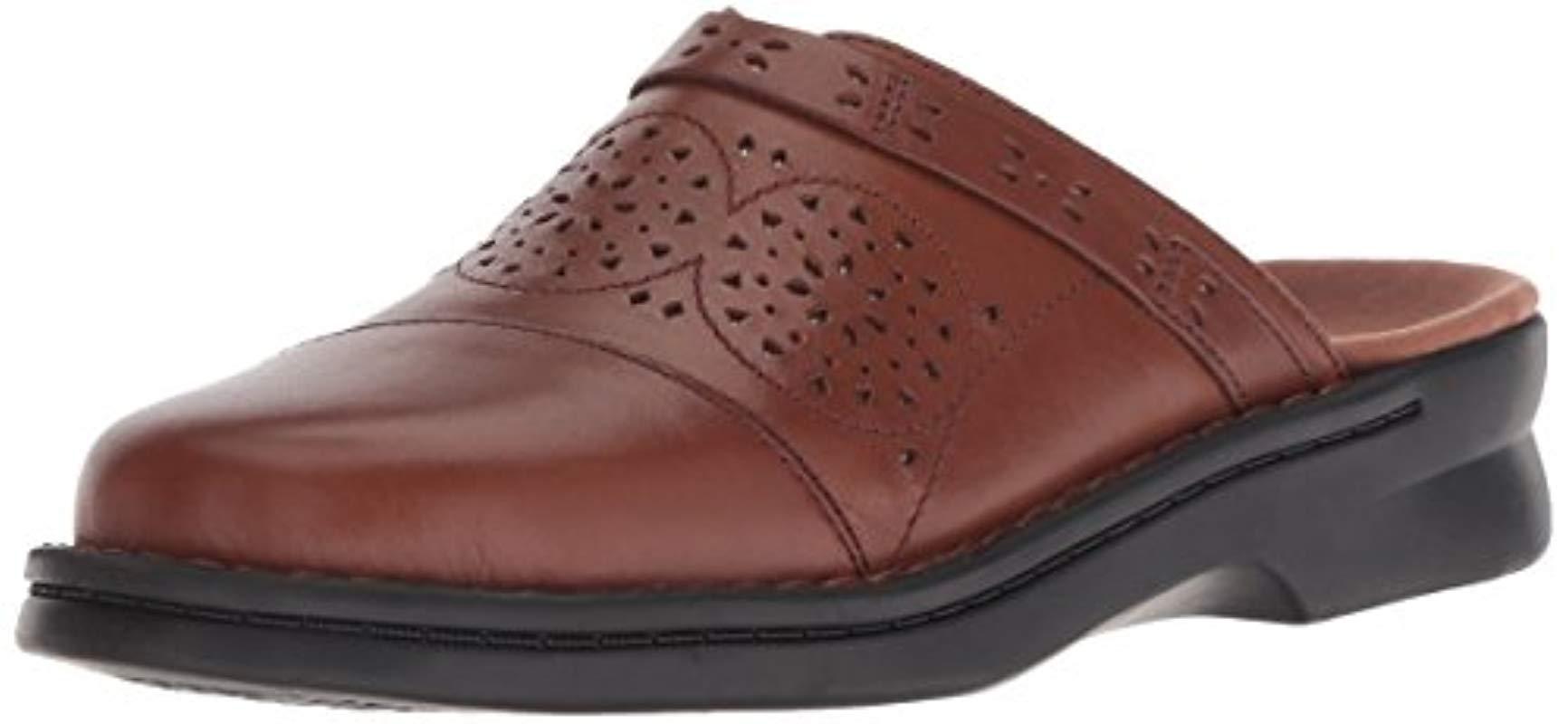 clarks patty tayna clogs