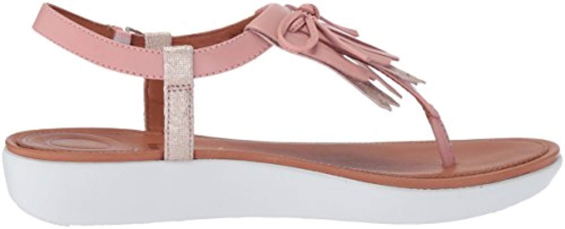 Fitflop Tia Fringe Toe-thong Sandals Flat in Pink - Lyst