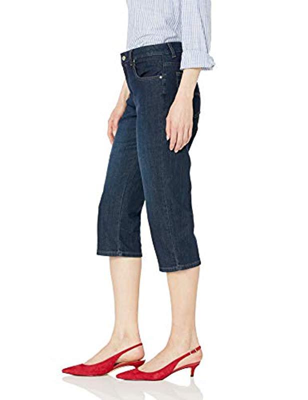 Lee Jeans Relaxed Fit Capri Jean in Blue - Save 9% - Lyst