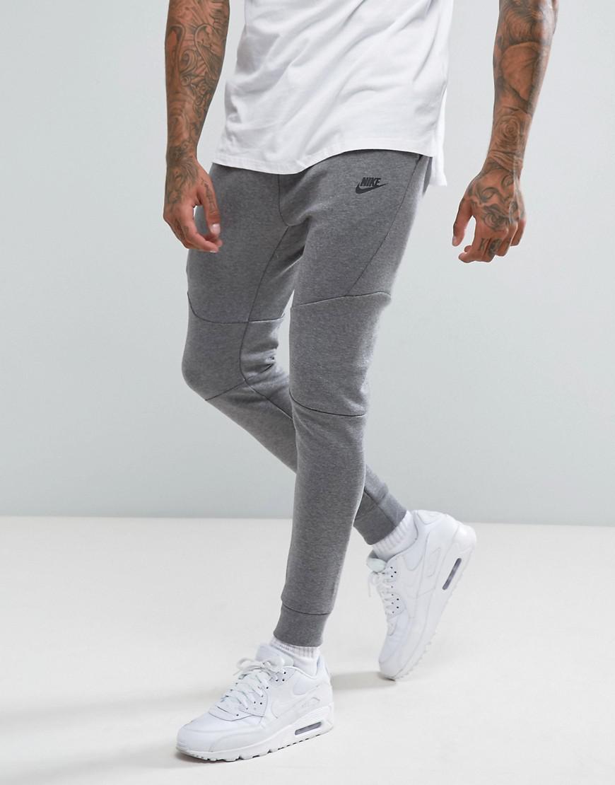 nike tech fleece joggers small