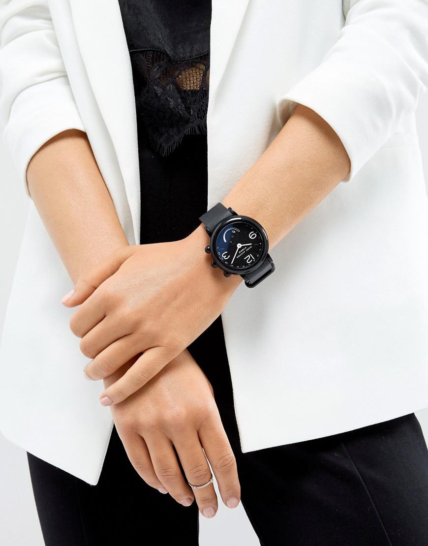 Smart watch hot sale marc jacobs