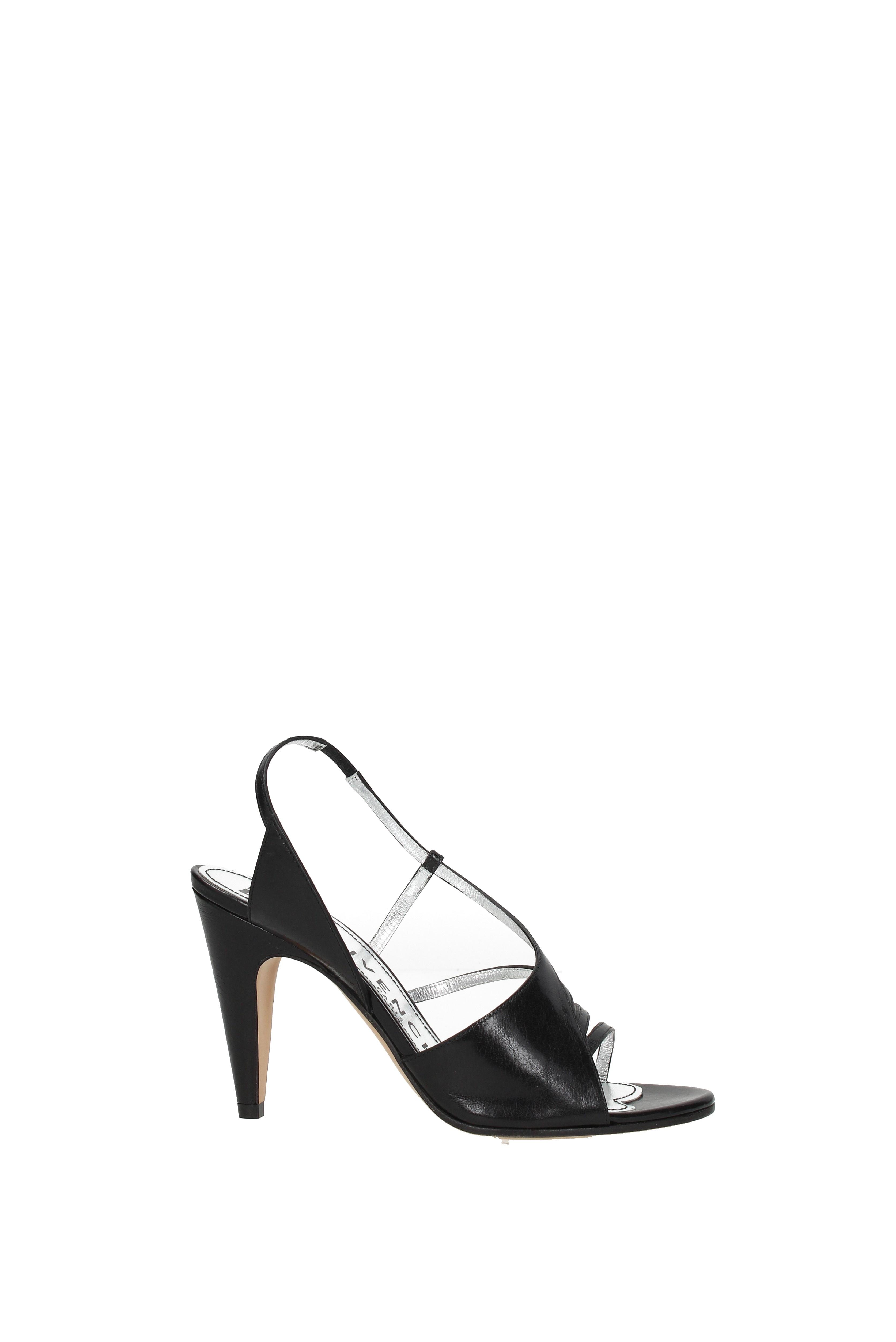 Givenchy Leather Sandals Women in Black Lyst