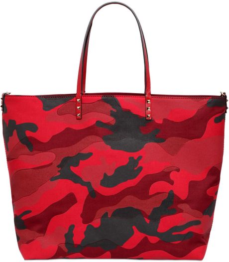 Valentino Camouflage Patchwork Tote Bag in Red | Lyst