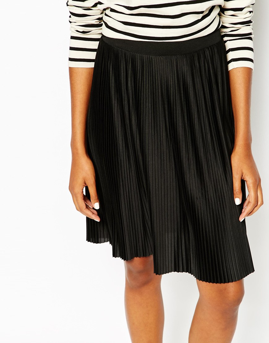 Lyst Monki Pleated Jersey Midi Skirt In Black