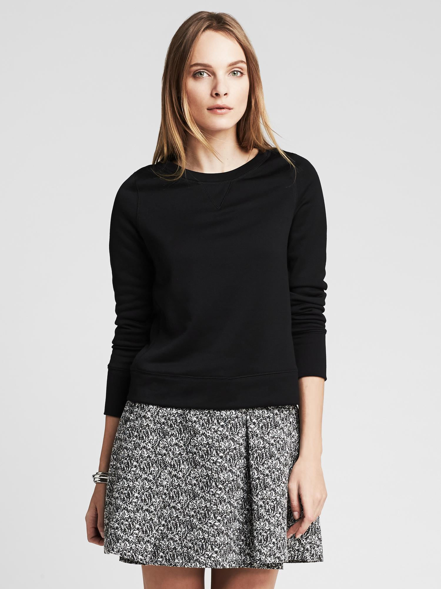 banana republic sweat shirt