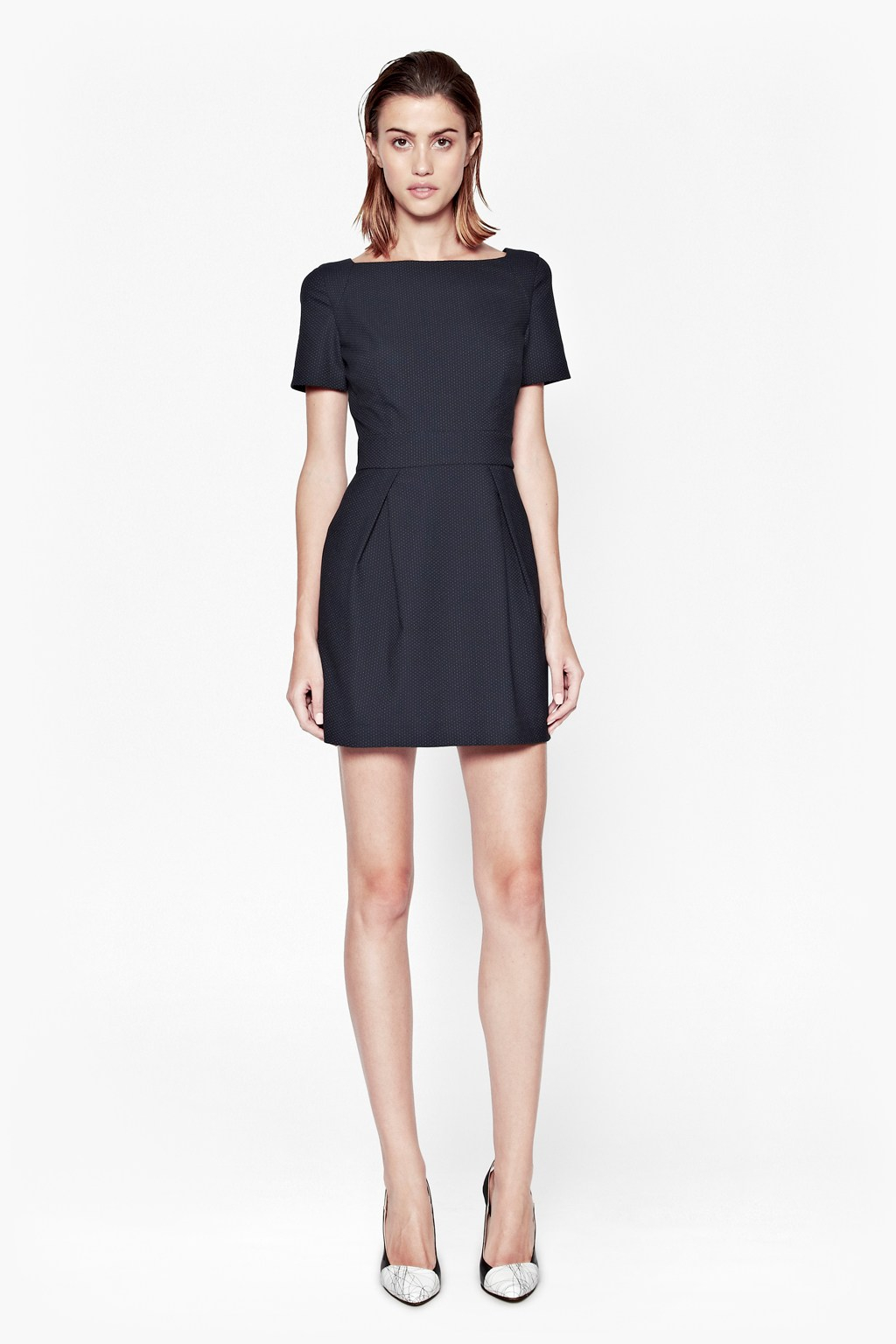 Donald J Pliner: Selected For You Product Description Since , Donald Pliner has built a reputation for bold, fashion.