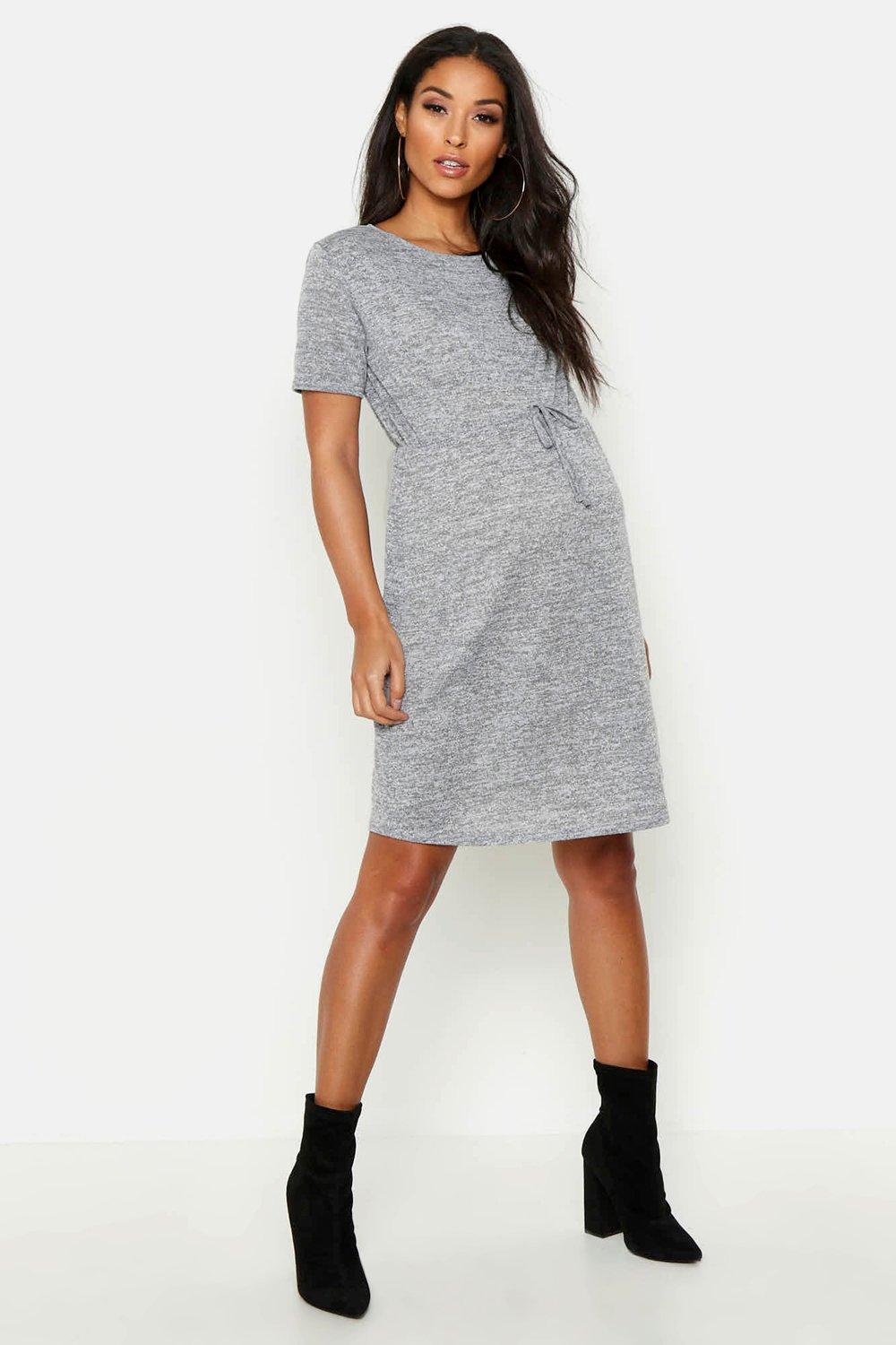 short sleeve maternity gown