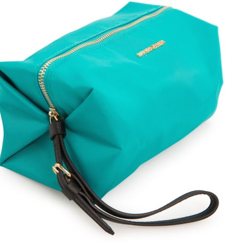 Mango Nylon Cosmetic Bag in Green (Emerald Green) | Lyst