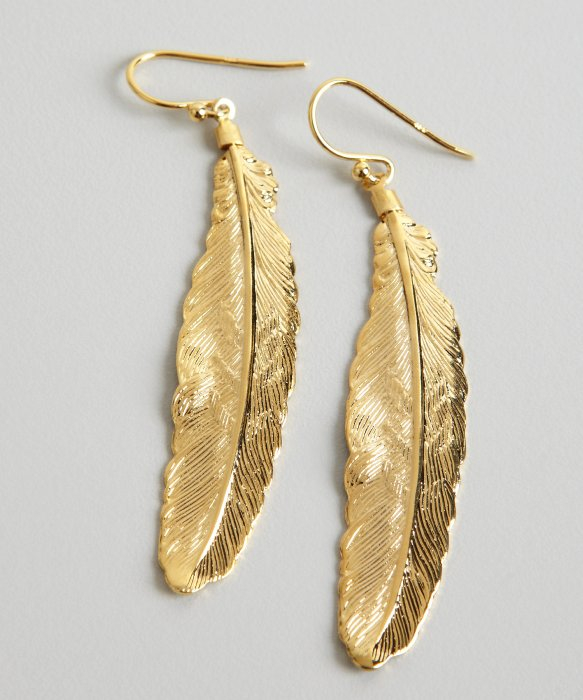Lyst A V Max Gold Metal Feather Earrings In Metallic