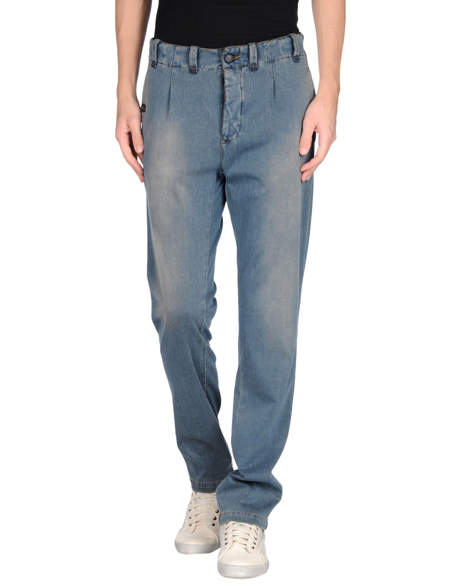 night club blow jobs naked and famous skinny girl jean