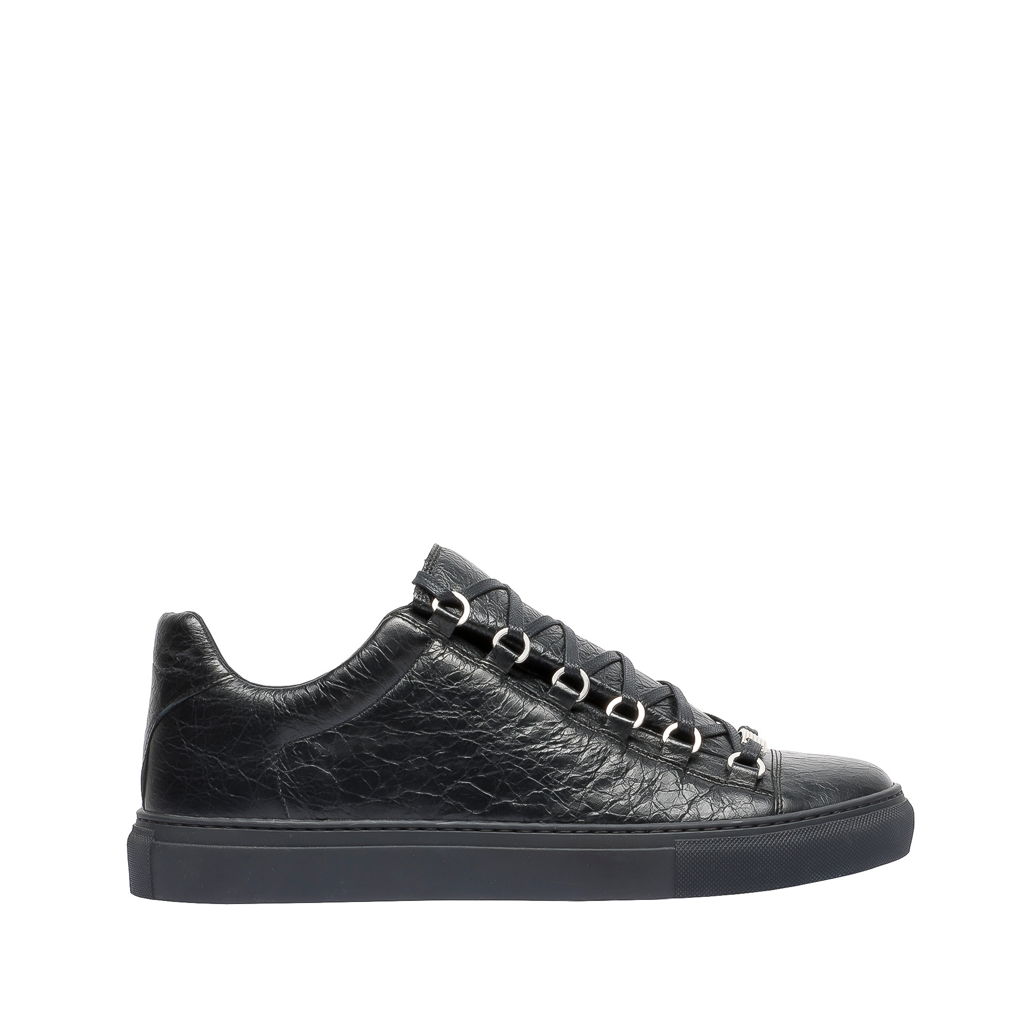 Balenciaga Arena Lamb Leather Low-Top Sneakers in Black | Lyst