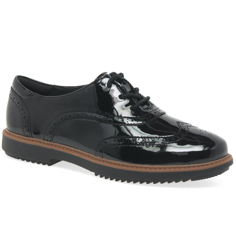 black brogues women leather