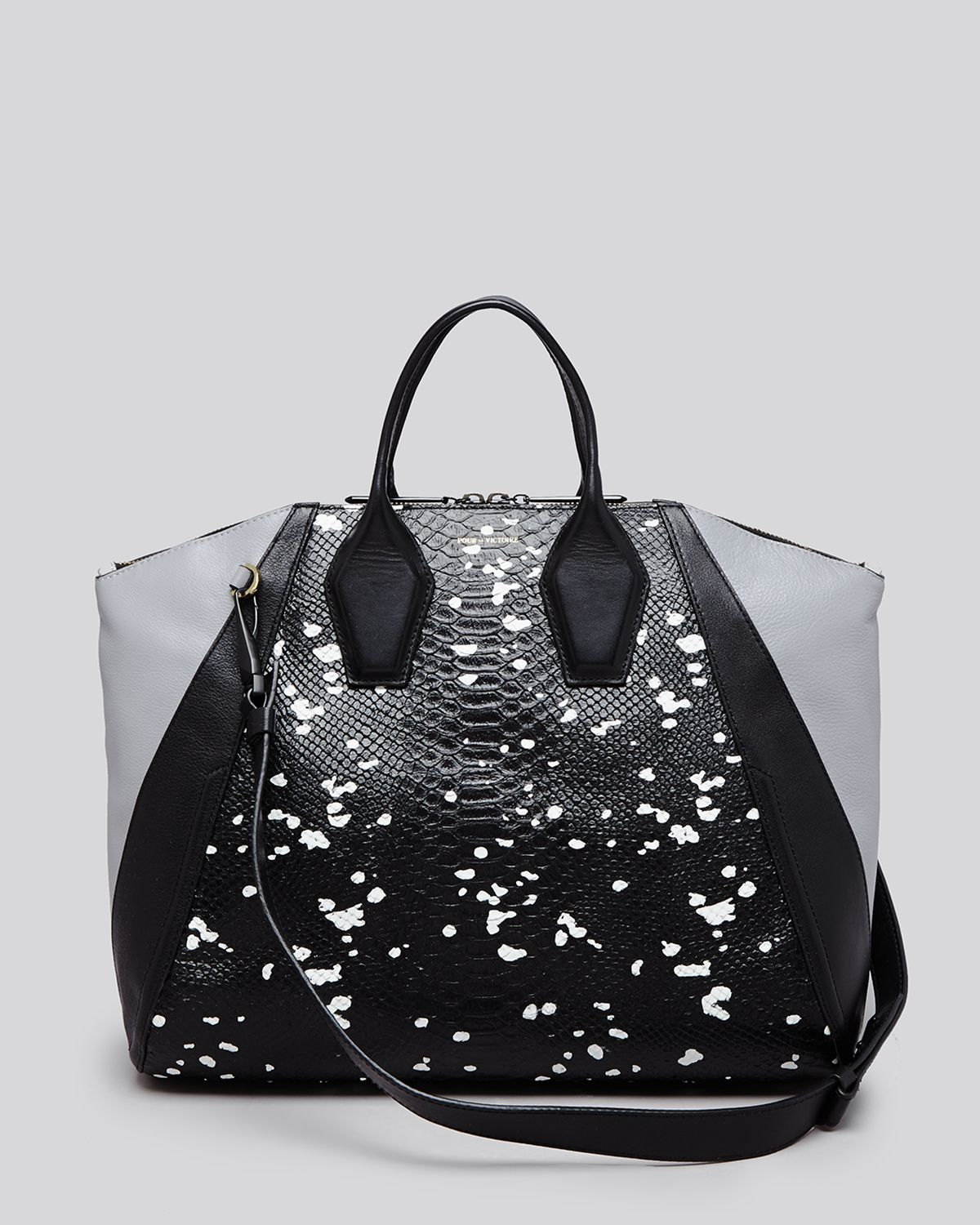 Pour La Victoire Tote Noemi In Black Lyst Gallery