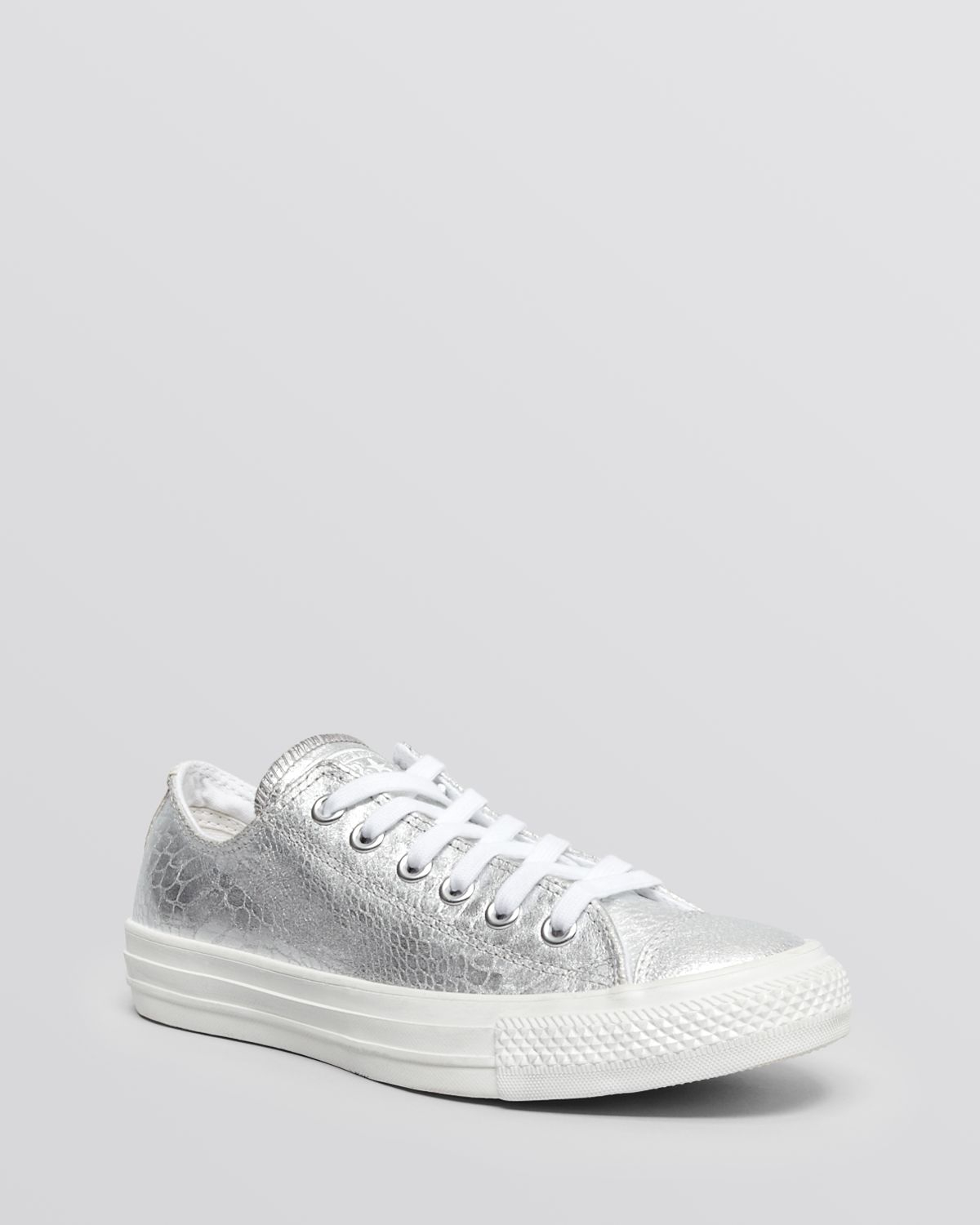 silver chucks