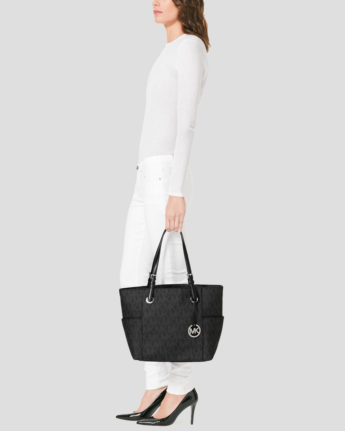 michael kors black logo tote