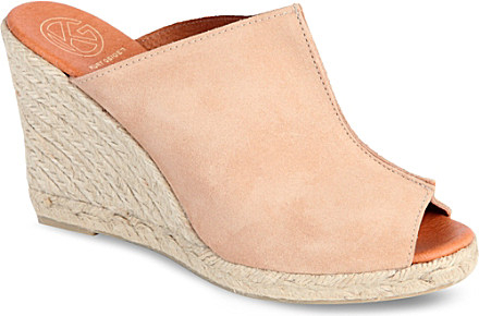 gladiator sandals cognac