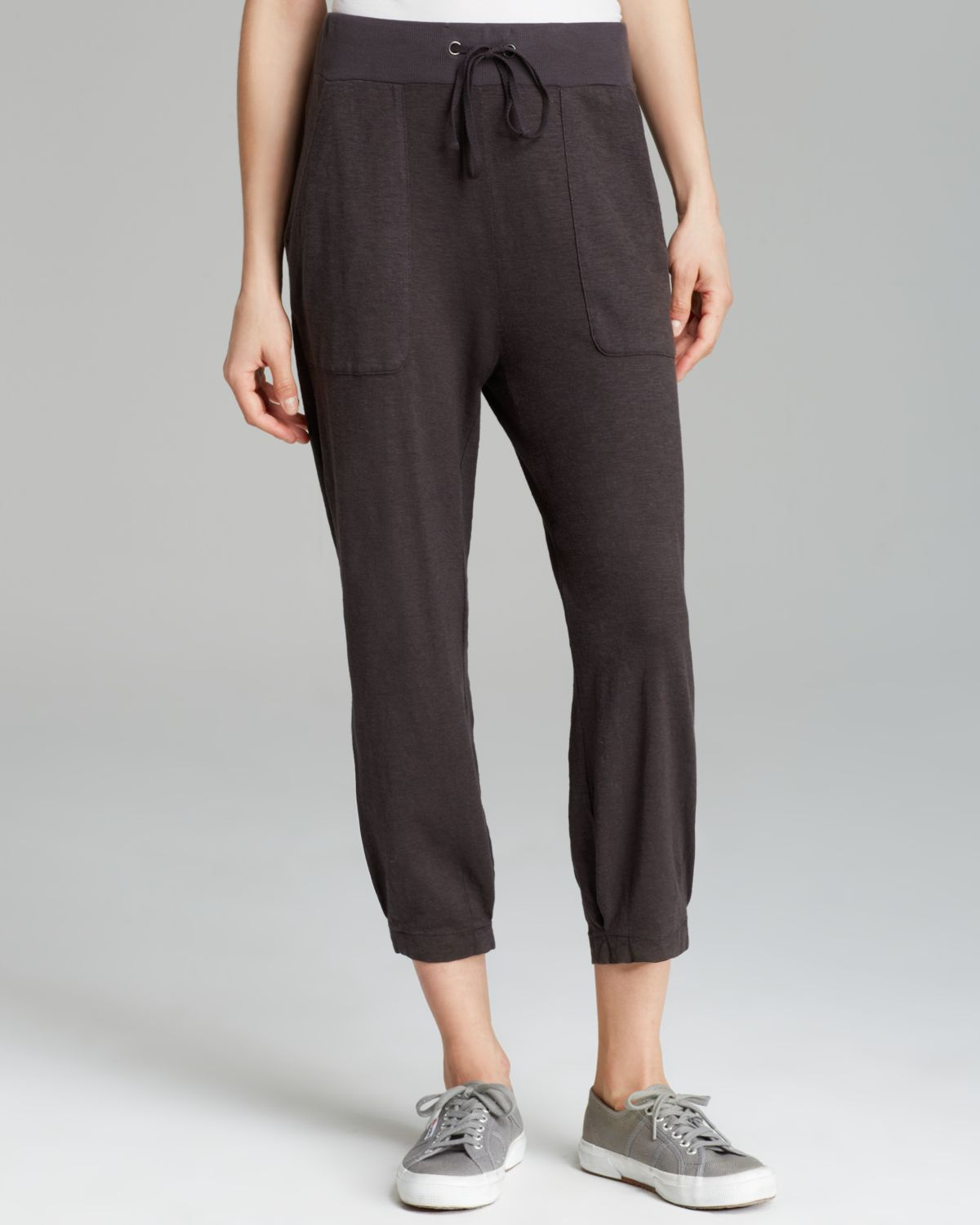Eileen Fisher Slouchy Drawstring Capri Pants in Black (Graphite) | Lyst