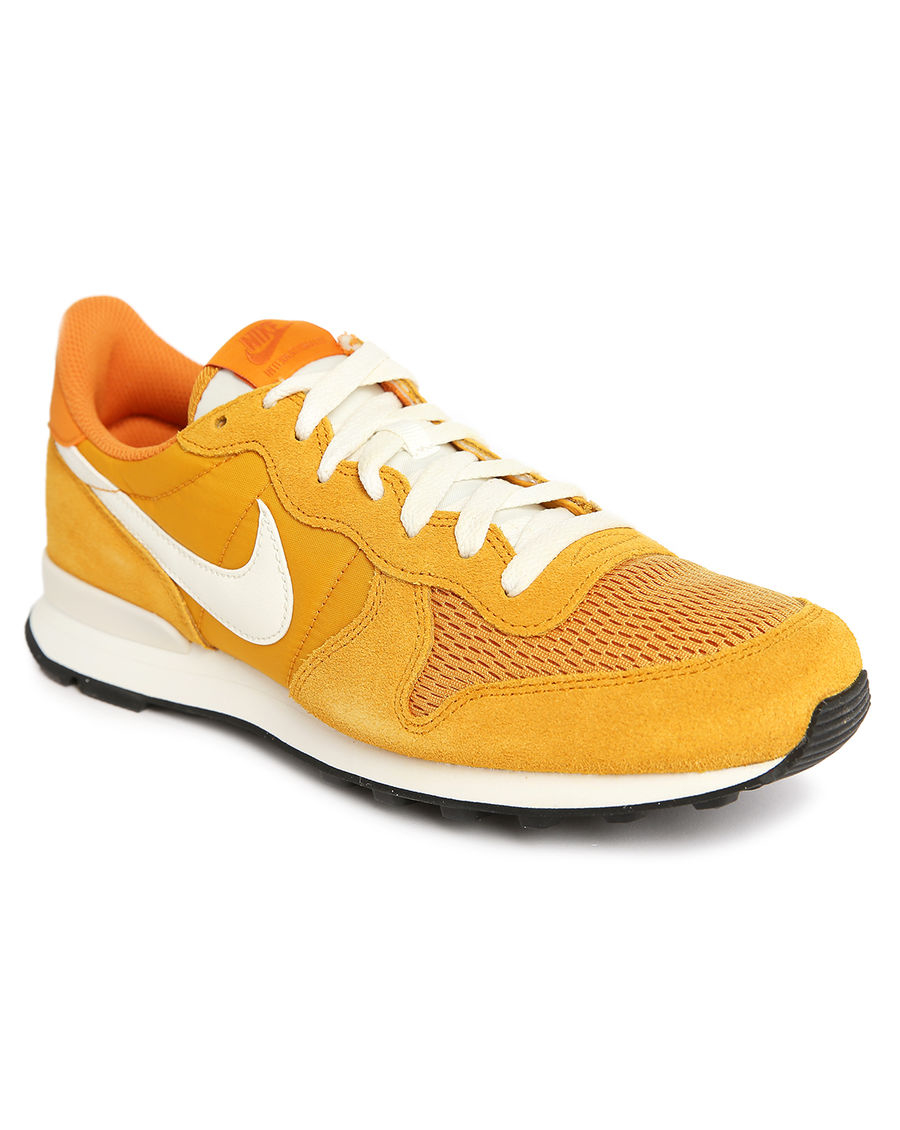 Nike Internationalist Curry Suede/mesh Sneakers in Yellow for Men | Lyst