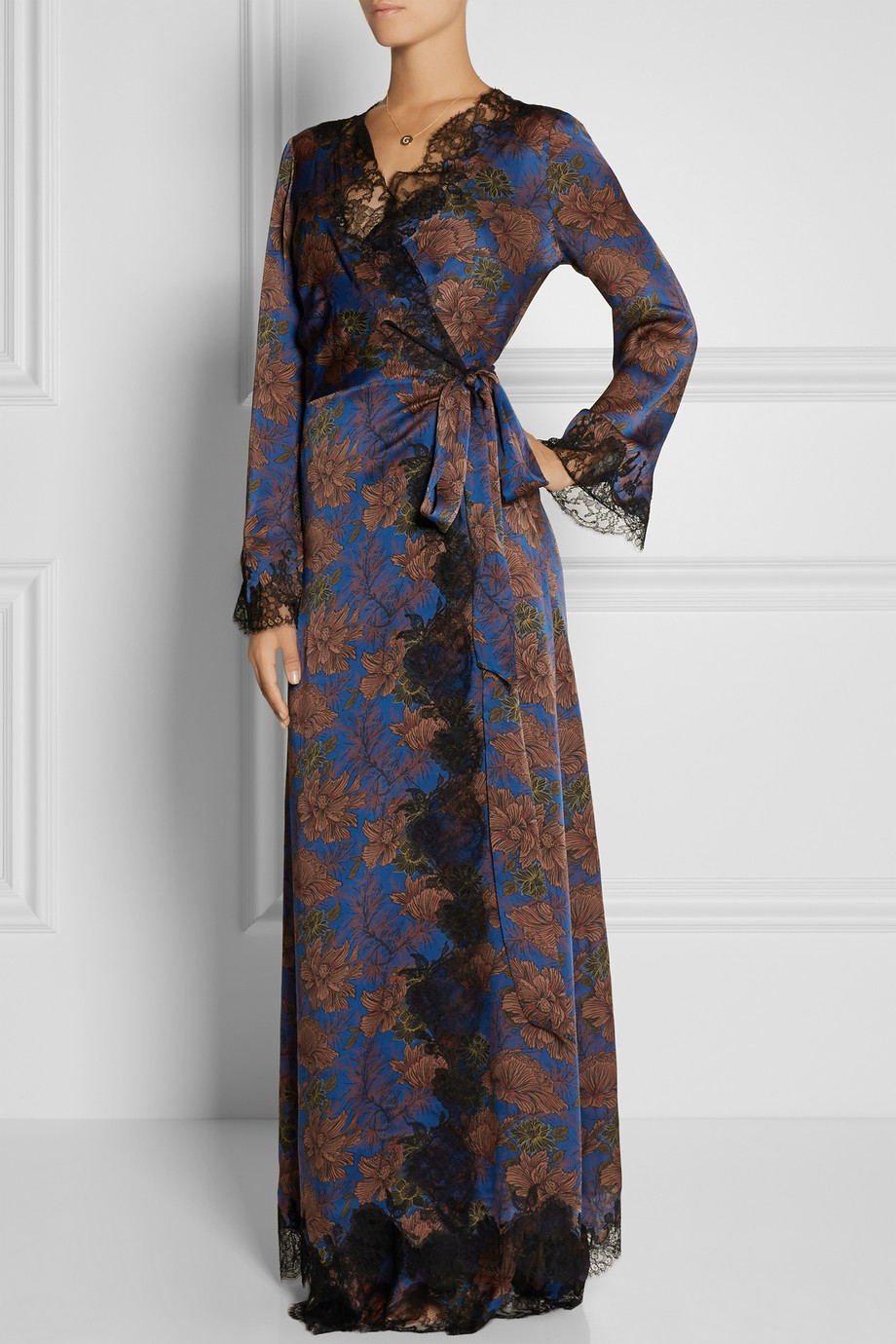 Lyst - Carine Gilson Ukyo Lace-Trimmed Printed Silk-Satin Robe in Blue