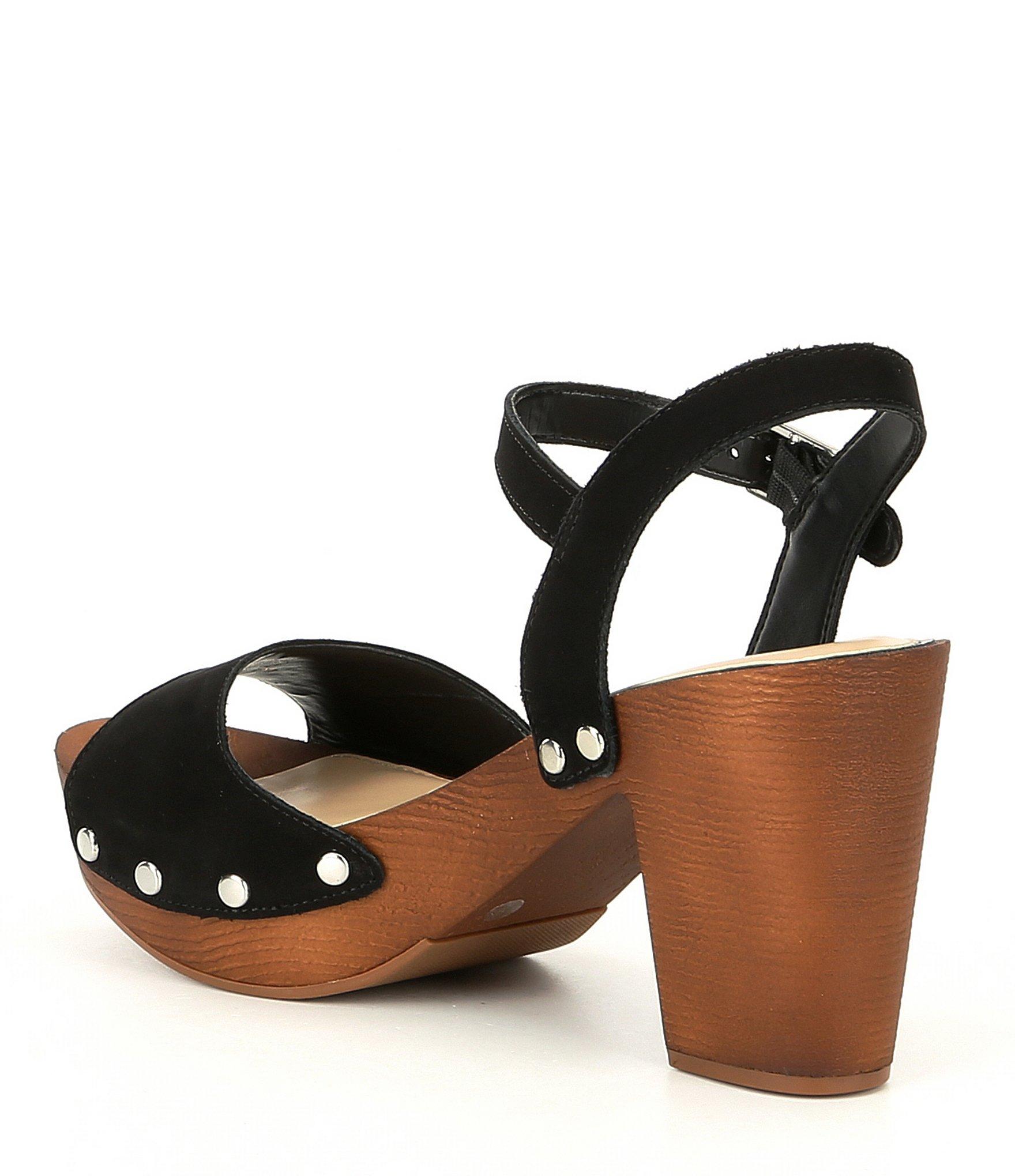 Lyst - Gianni Bini Renella Nubuck Two-strap Wood Platform ...