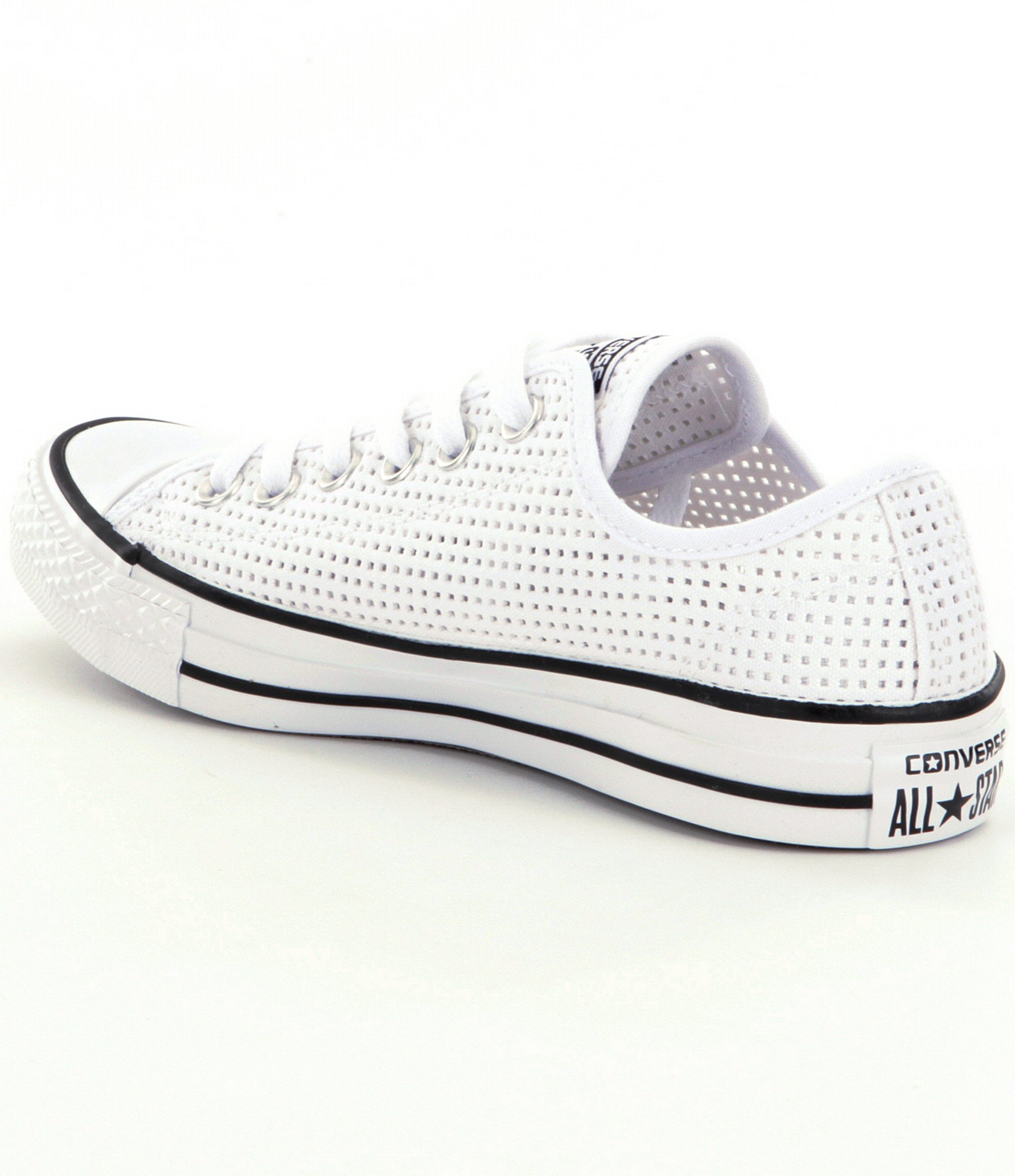 Star patch sneakers online