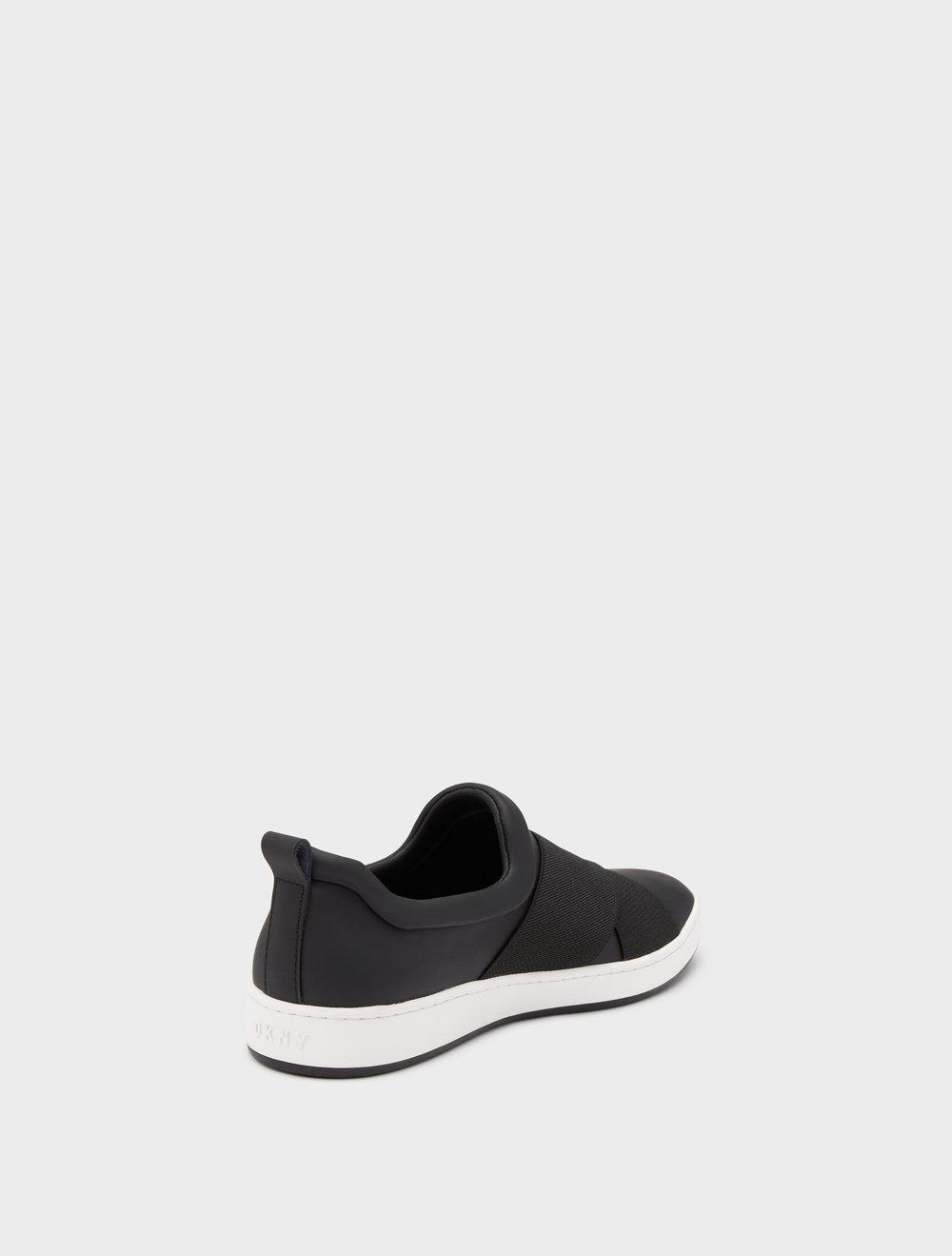 dkny court trainers