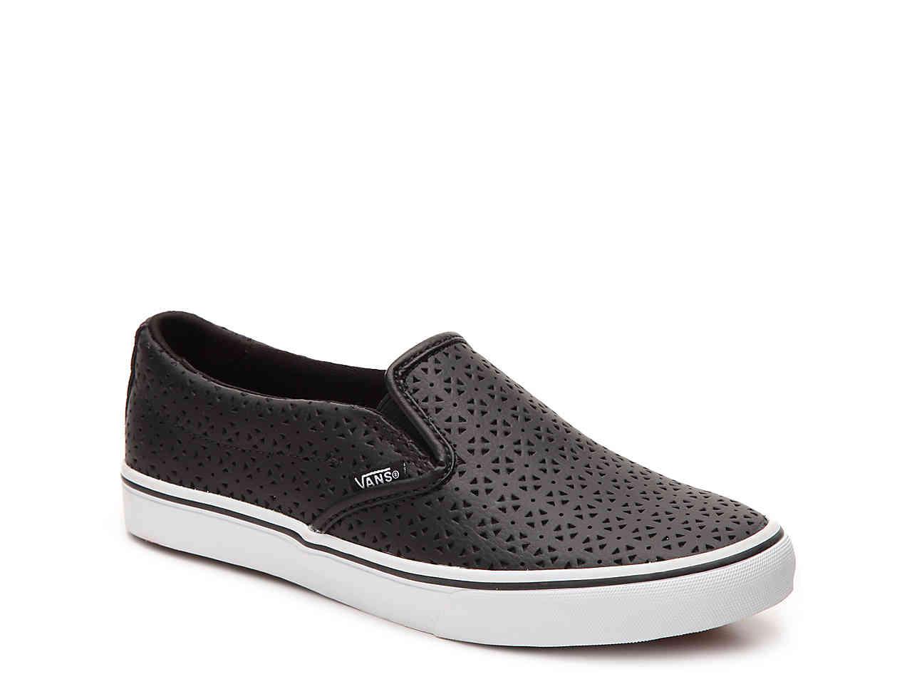 Vans Asher Lo Floral Perforated Slip-on Sneaker in Black - Lyst