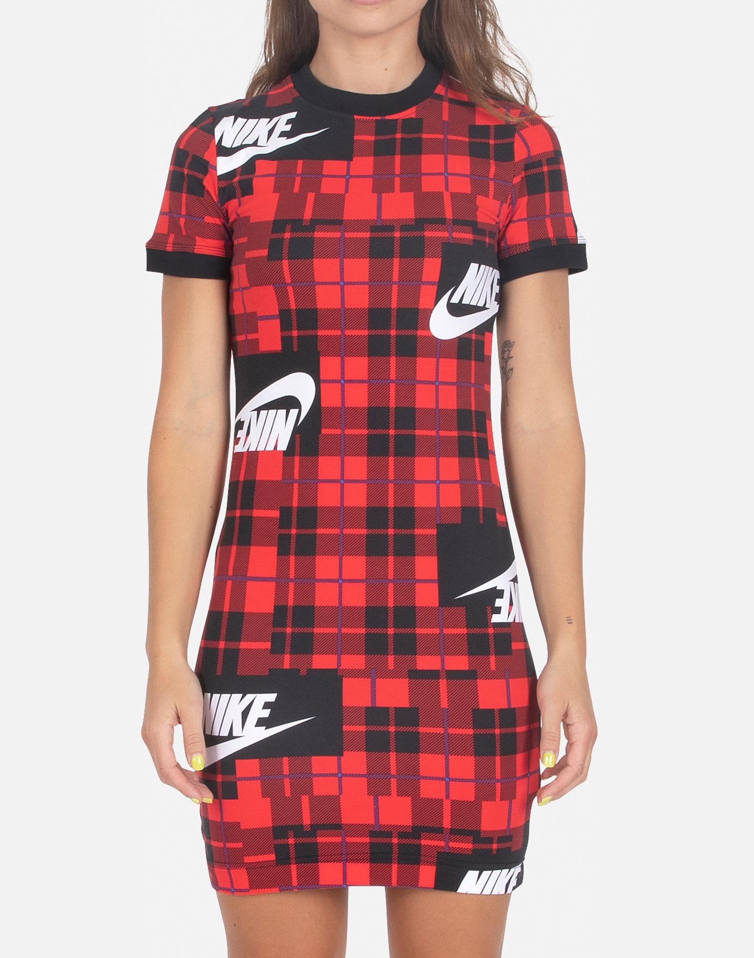 nike gown