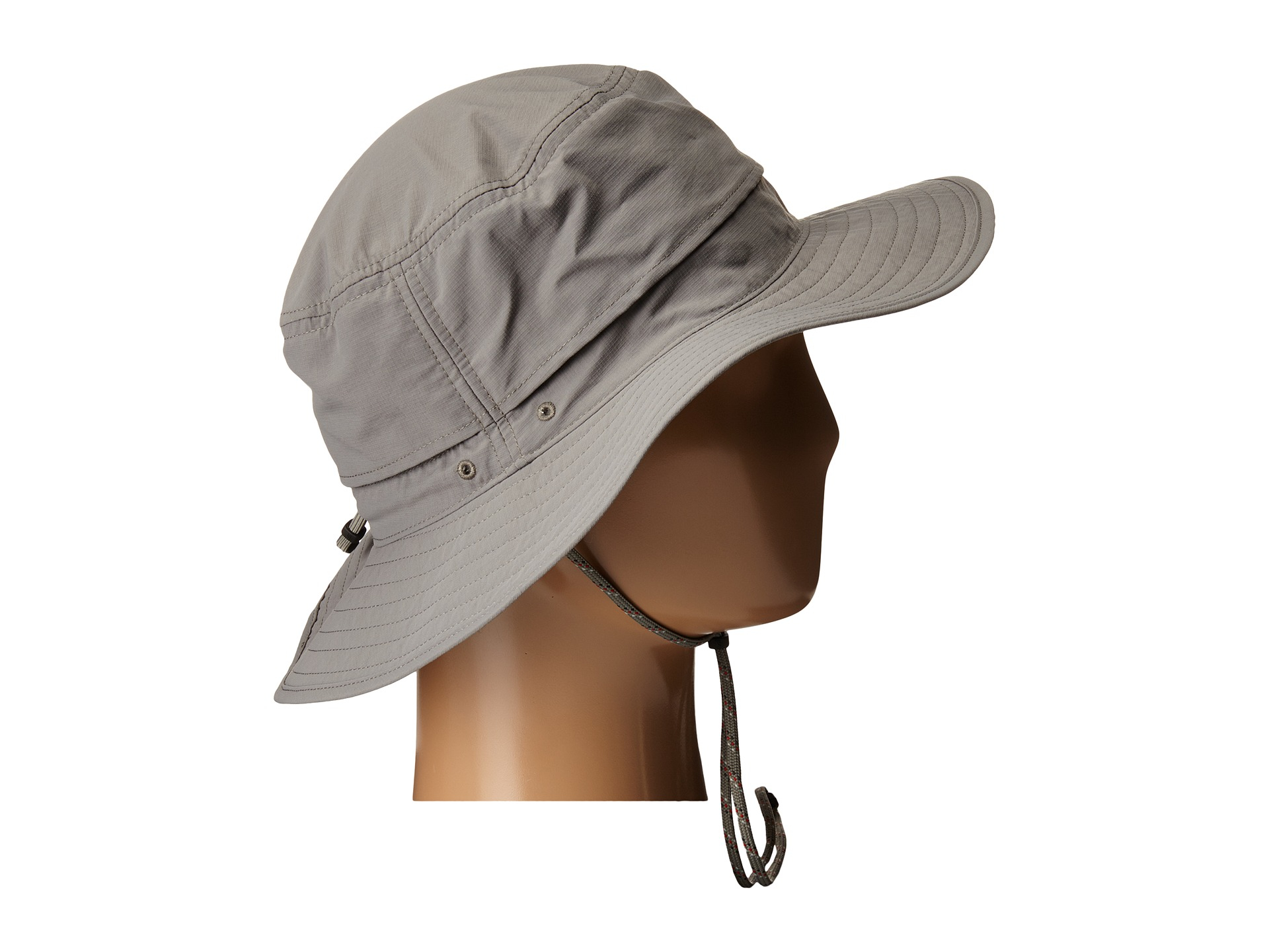 grey north face hat