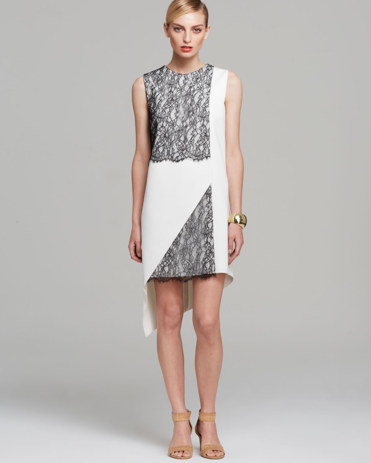 Lyst Robert Rodriguez Sleeveless Geo Lace Asymmetric Shift Dress Gallery