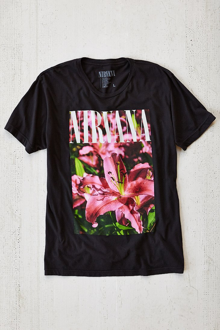 urban outfitters tee shirt