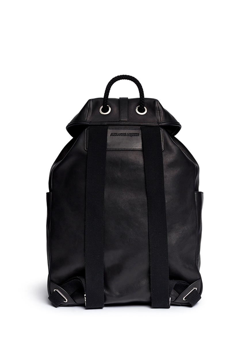 Alexander McQueen Stud Medallion Leather Backpack in Black for Men Lyst