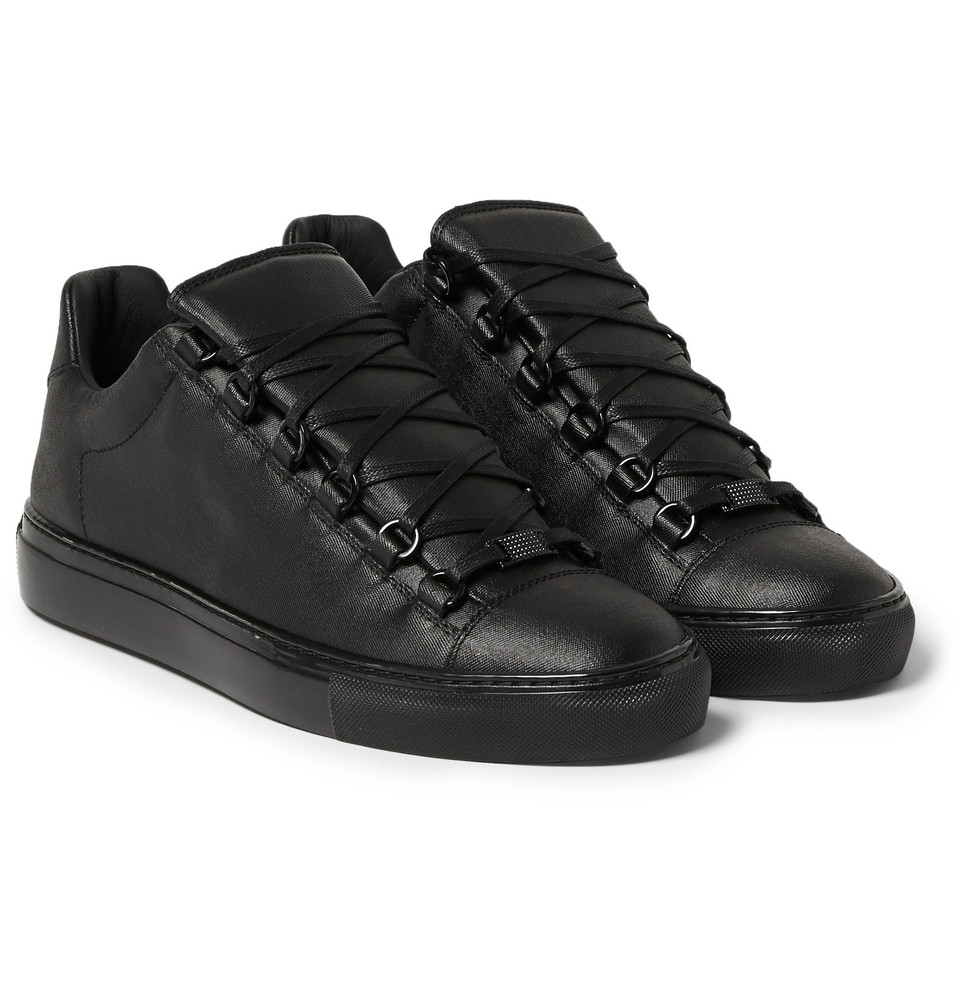 Lyst - Balenciaga Arena Leather Low-Top Sneakers in Black for Men